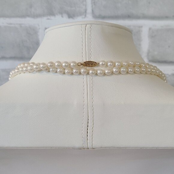 Vintage 14k JCM Pearl Necklace Knotted 26 in 5.5 mm Estate - Picture 4 of 11
